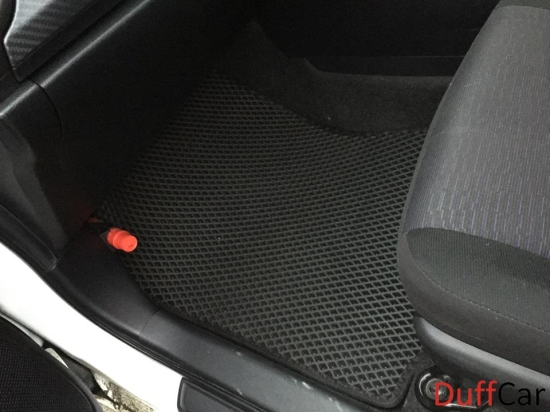 Автомобильные коврики Toyota Corolla Fielder X (NZE141) Правый руль (2006 - 2013)