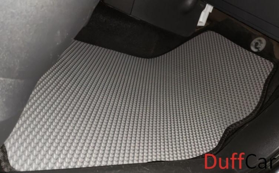 Автомобильные коврики Renault Megane II (2002 - 2009)