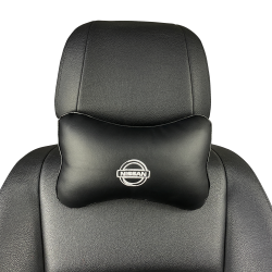 Подушка под шею черная с вышивкой 