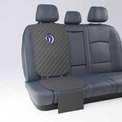 Подкладка под бустер с вышивкой 